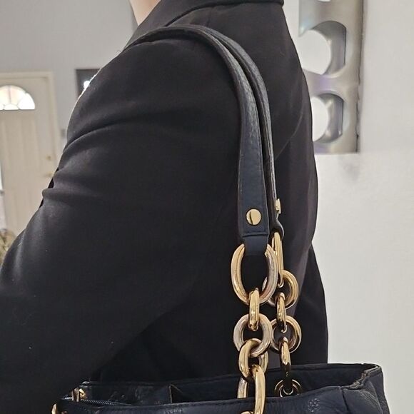 Michael Kors Navy Blue Shoulder Bag - Picture 8 of 13
